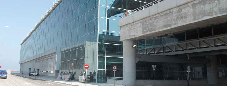 Alicante Airport is among the fifth most busiests airports in Spain.