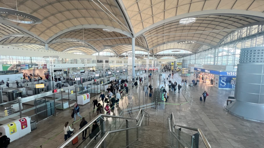 Terminal In 3 Alicante Airport